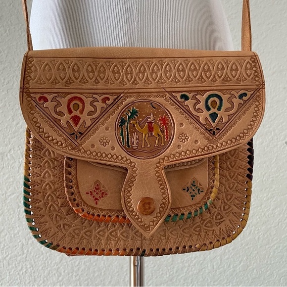 Vintage Marrakech Leather Crossbody Bag - Picture 3 of 14